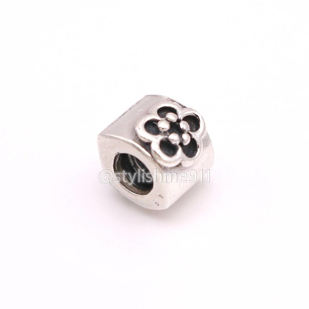 Authentic PANDORA Retired DAISY FLOWER Charm - Picture 7 of 9